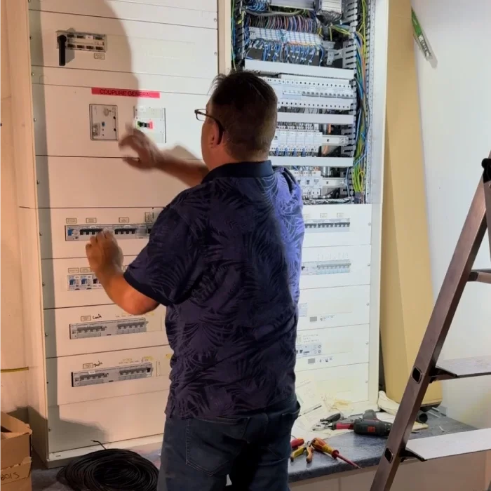 Urgence &eacute;lectricit&eacute; &agrave; Roanne